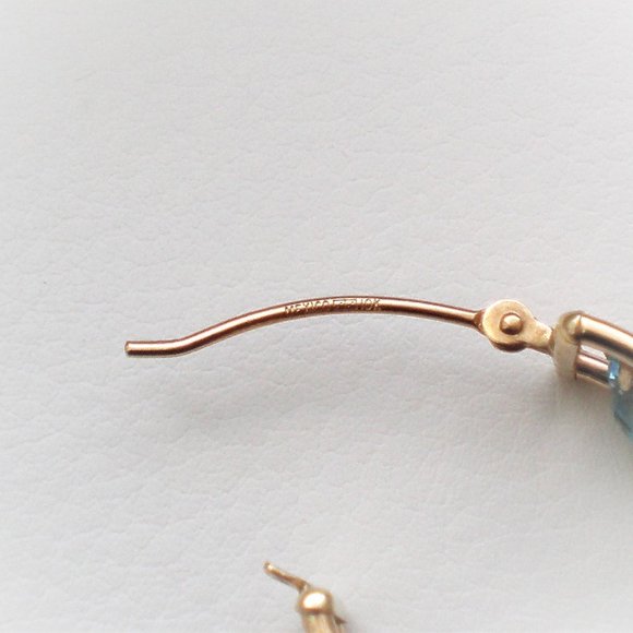 Vintage Solid 10K Yellow Gold Blue Topaz Cluster Hoop Pierced Earrings 10kt - Picture 7 of 8